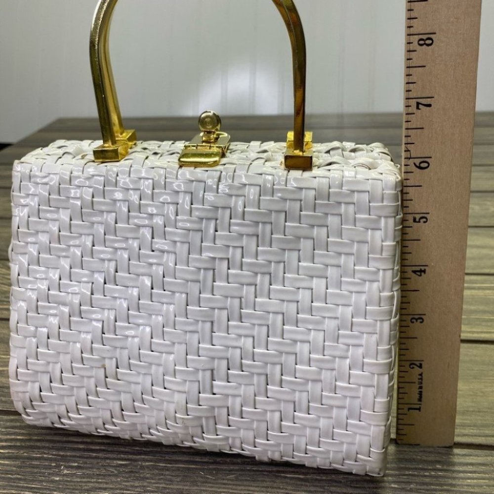 Vintage ADG White Basketweave Handbag - Picture 7 of 9